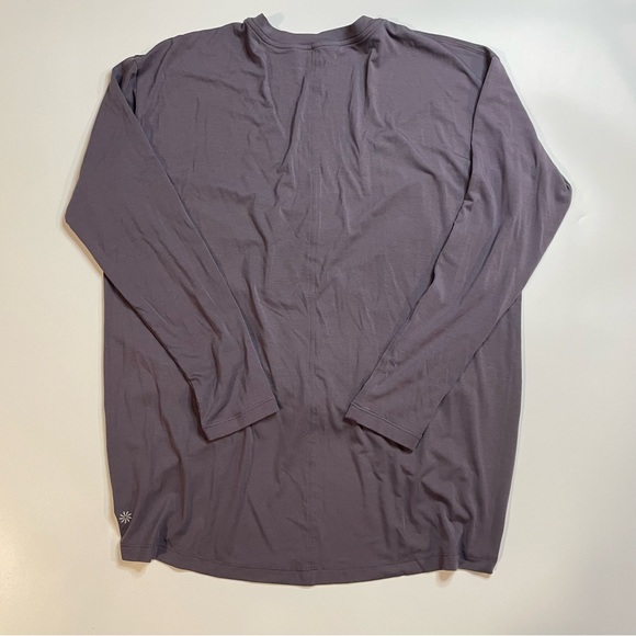 Athleta Crossover Ruched Top Long Sleeve| athletic | workout | - Picture 13 of 15